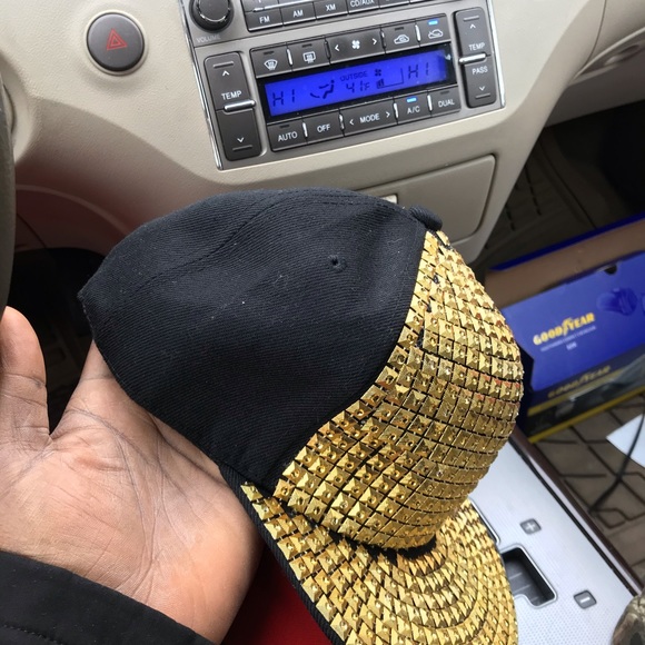 Gold Stoned Hat Regular Size - Picture 7 of 8